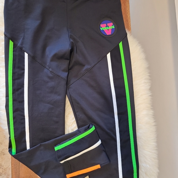 Authentic New Versace leggings - Picture 4 of 8